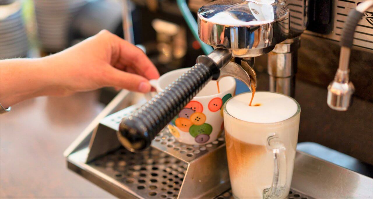 Closeup van een koffiemaker